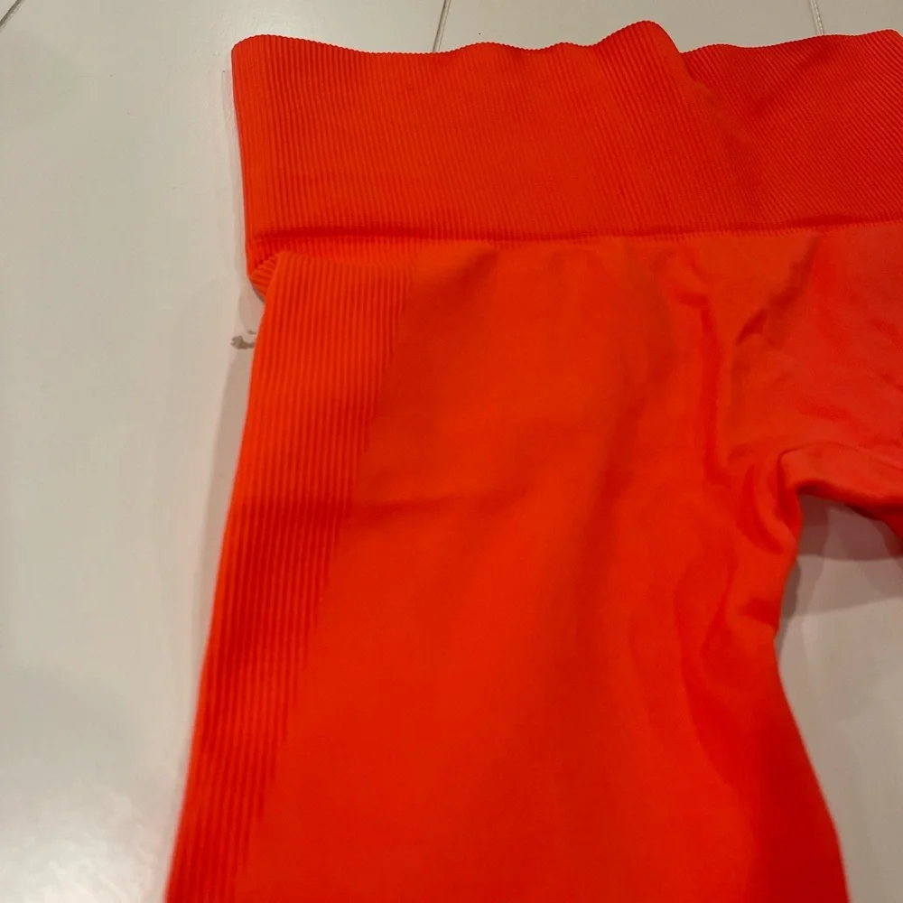 Revolve Morgan Stewart Sport Roy Legging - Picture 5 of 6